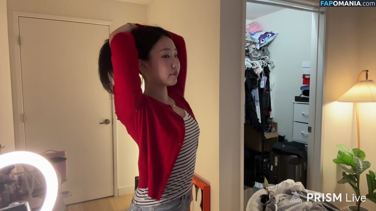 AGirlAndAGame / Jessica / h.yojeong / jessicahkim / jessicanigri Nu OnlyFans  Photo fuitée #909