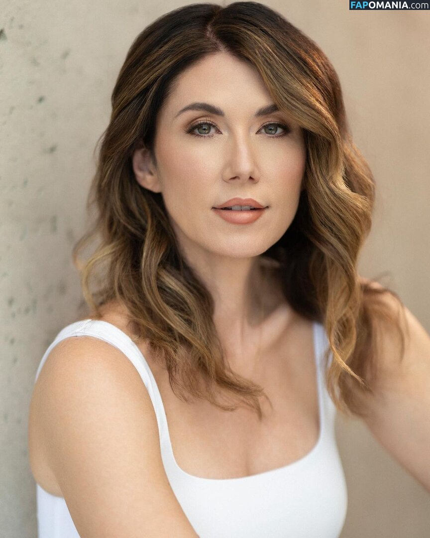 Jewel Staite / JewelStaite Nu OnlyFans  Photo fuitée #323