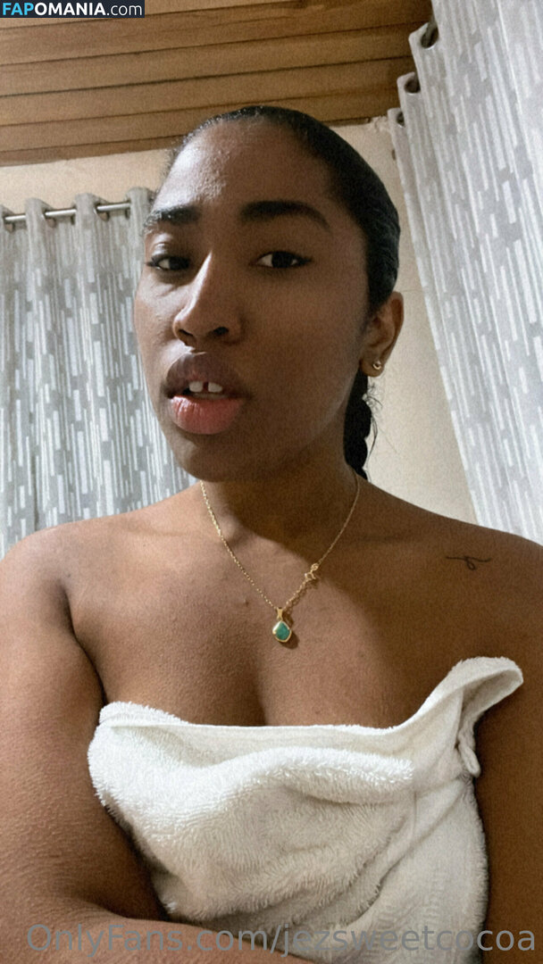 jenzsweettreats / jezsweetcocoa Nu OnlyFans  Photo fuitée #1