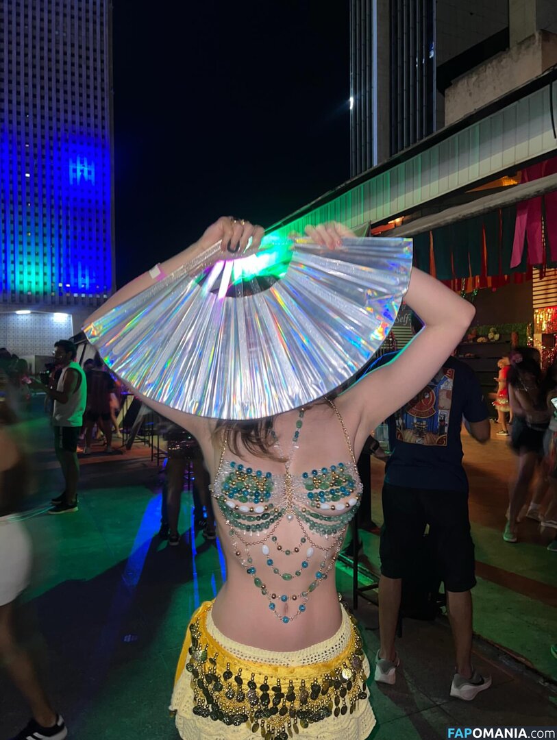 Jhulia Pimentel / jhulia / jhuliapimentel / jhuliapimenteldiary Nu OnlyFans  Photo fuitée #9