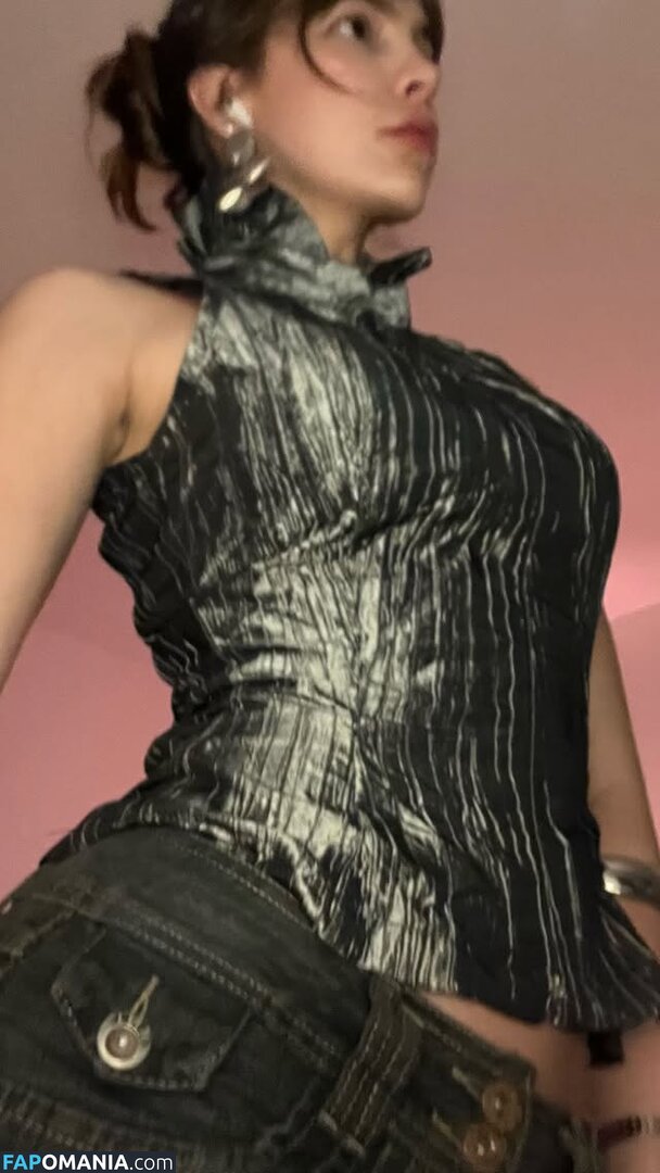 Jhulia Pimentel / jhulia / jhuliapimentel / jhuliapimenteldiary Nu OnlyFans  Photo fuitée #13