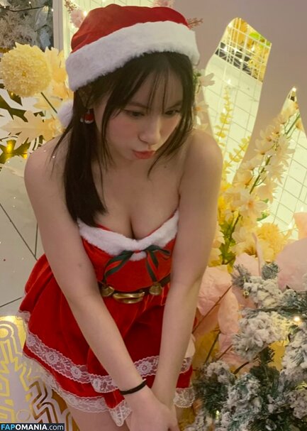 _Jia.wen / lazlequack Nu OnlyFans  Photo fuitée #3