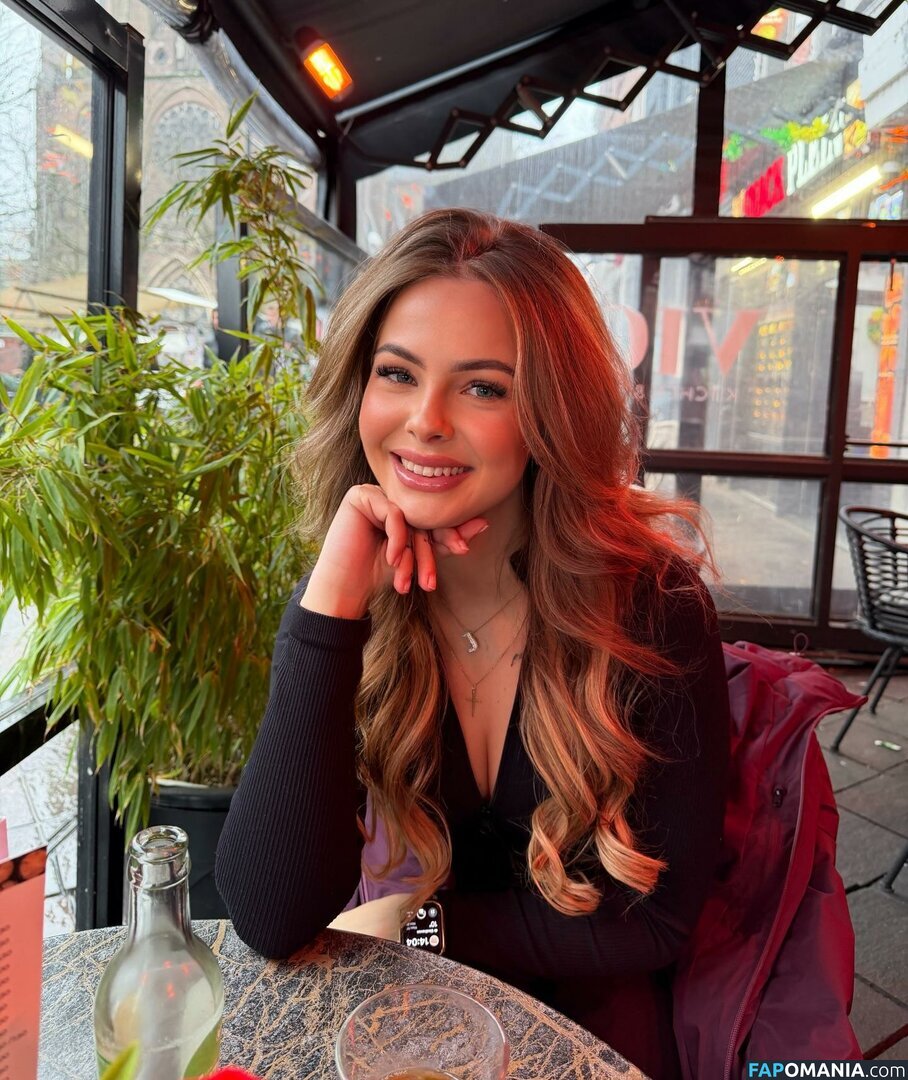 Jill van Hoof / jillgt_jillvanhoof / jillvanhoofx / jillvanhoofxx / jillx / 𝐽𝑖𝑙𝑙 𝑣𝑎𝑛 𝐻𝑜𝑜𝑓 Nu OnlyFans  Photo fuitée #9