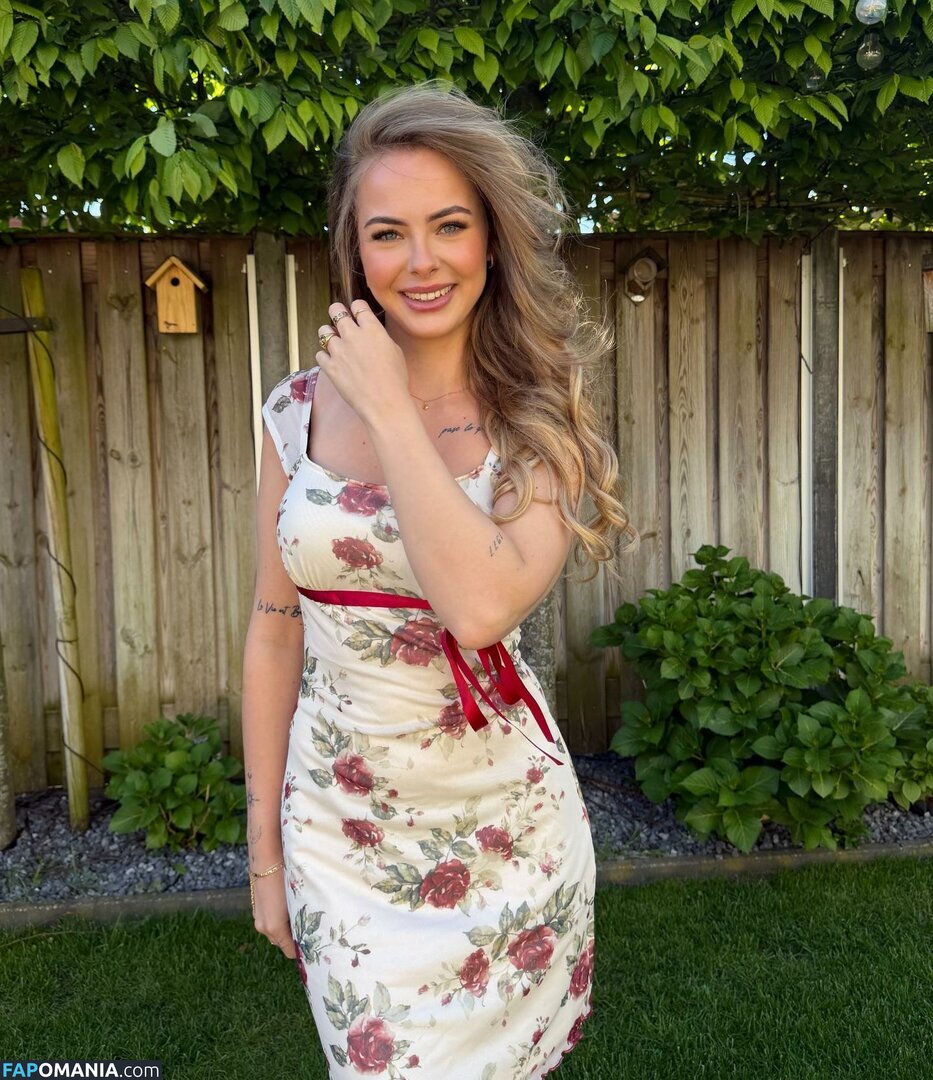 Jill van Hoof / jillgt_jillvanhoof / jillvanhoofx / jillvanhoofxx / jillx / 𝐽𝑖𝑙𝑙 𝑣𝑎𝑛 𝐻𝑜𝑜𝑓 Nu OnlyFans  Photo fuitée #29