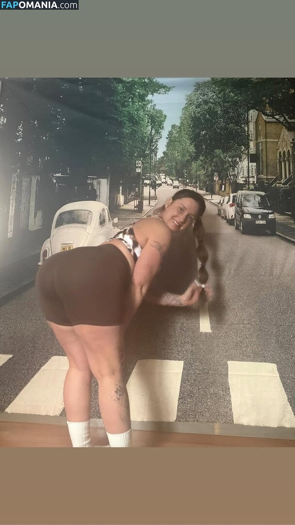 Jodie Davis / https: / jodie_185 / jodiegdavis Nu OnlyFans  Photo fuitée #1