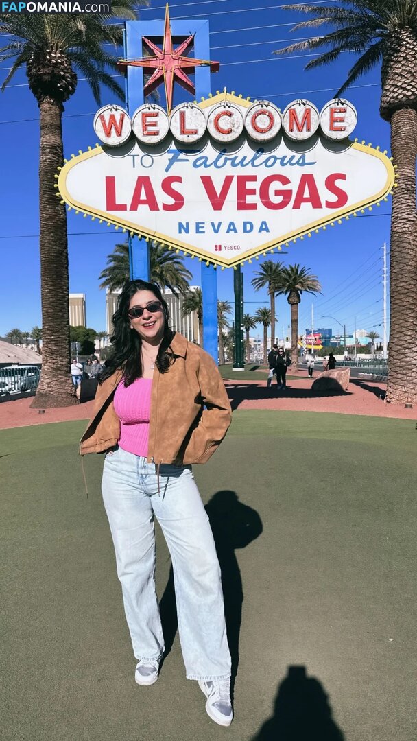 Josahandry Lia / josahandrylia / liasmooda Nu OnlyFans  Photo fuitée #118