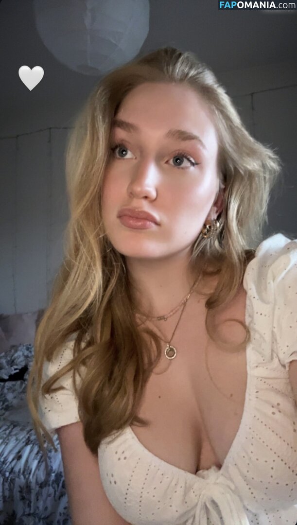 Jule_sophxe Nu OnlyFans  Photo fuitée #13
