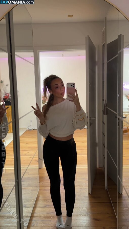 Julesboringlife / julesboringlife2488 Nu OnlyFans  Photo fuitée #310