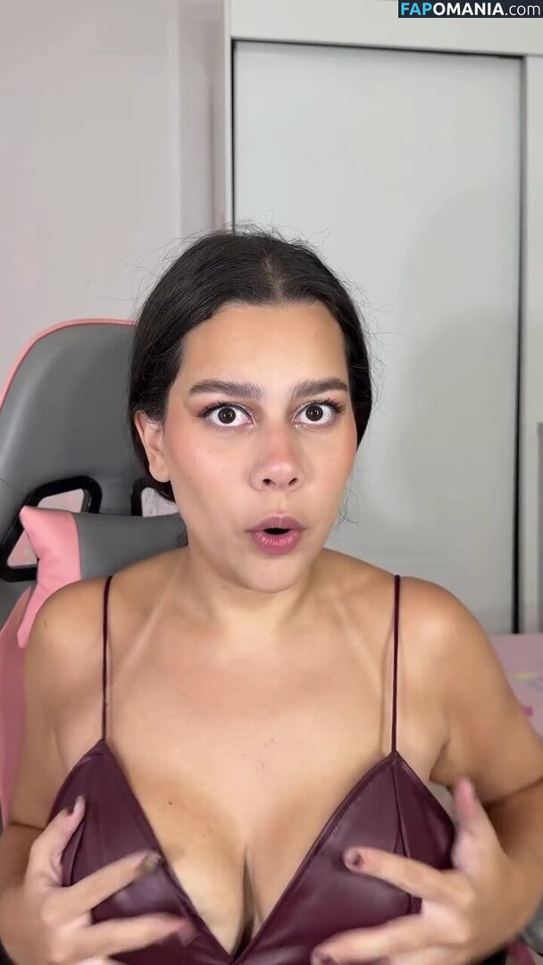 Julia_alvarengaa Nu OnlyFans  Photo fuitée #1