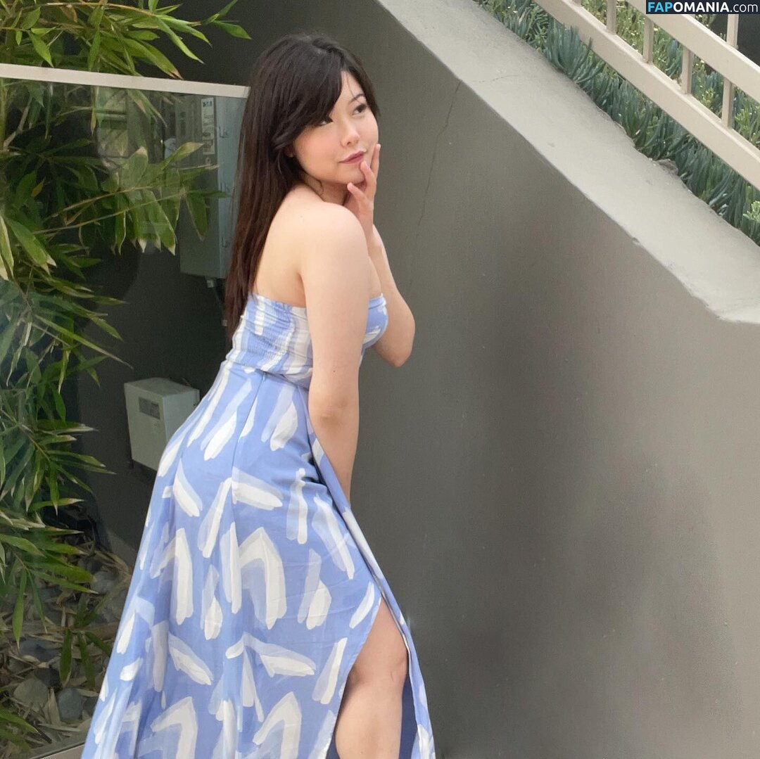 Júlia Nakamura / Mayumi / jumayumin1 Nu OnlyFans  Photo fuitée #12