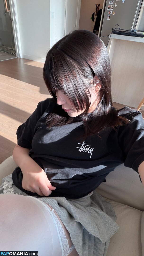 Júlia Nakamura / Mayumi / jumayumin1 Nu OnlyFans  Photo fuitée #16