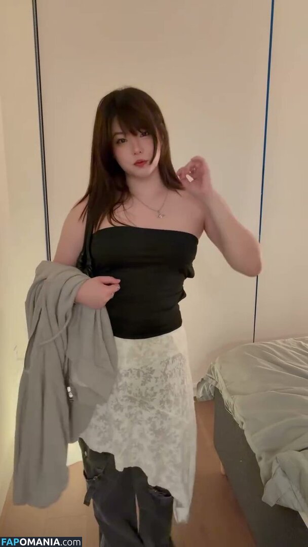 Júlia Nakamura / Mayumi / jumayumin1 Nu OnlyFans  Photo fuitée #22