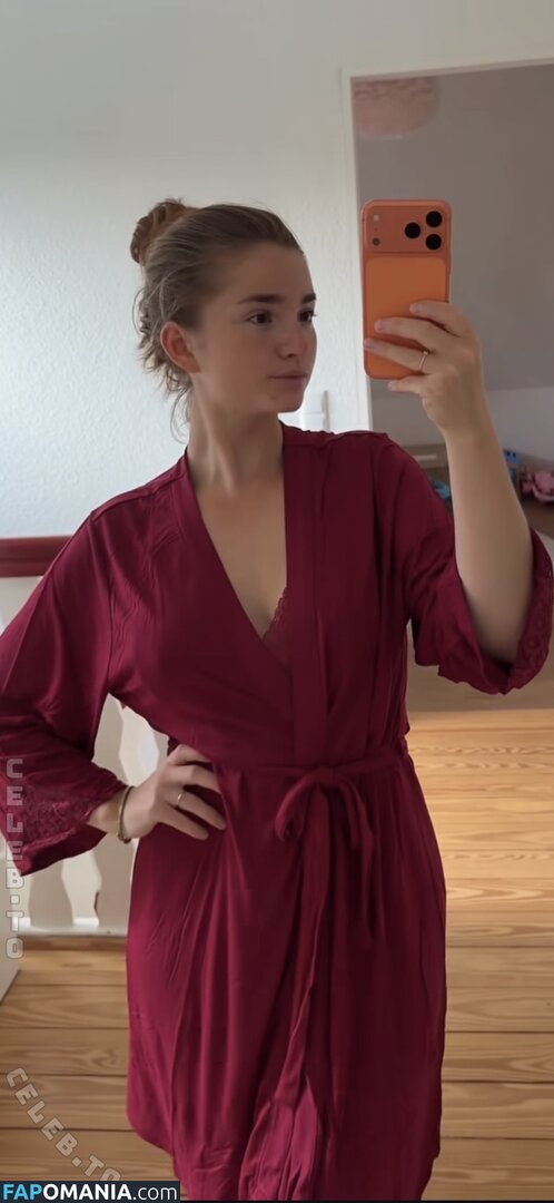 Julia Schulze / Julita_fit / julia.thiele_family Nu OnlyFans  Photo fuitée #8