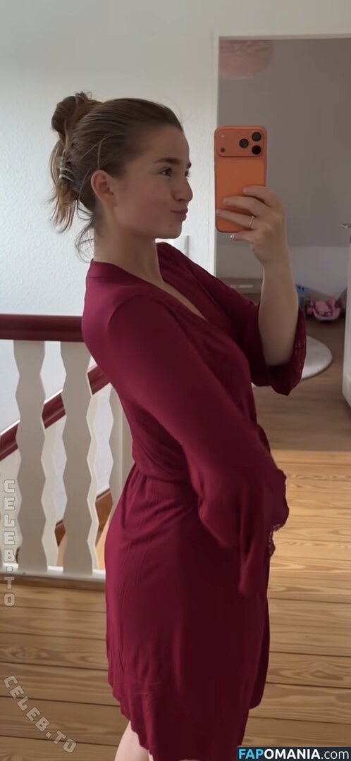 Julia Schulze / Julita_fit / julia.thiele_family Nu OnlyFans  Photo fuitée #10