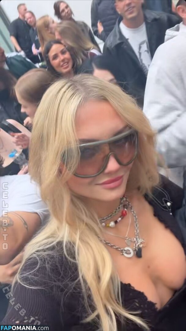 Julia Wulf / juleslw / julesslw Nu OnlyFans  Photo fuitée #27