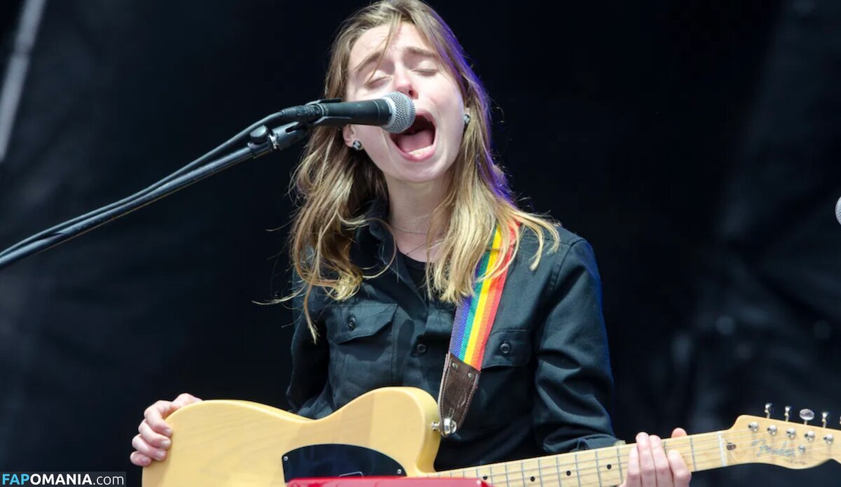 Julien Baker / julienrbaker Nu OnlyFans  Photo fuitée #5