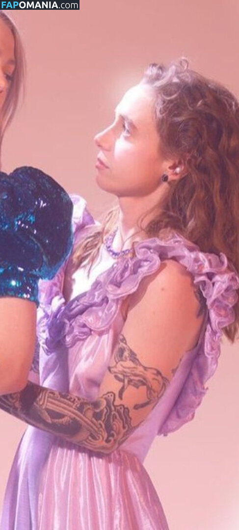 Julien Baker / julienrbaker Nu OnlyFans  Photo fuitée #15