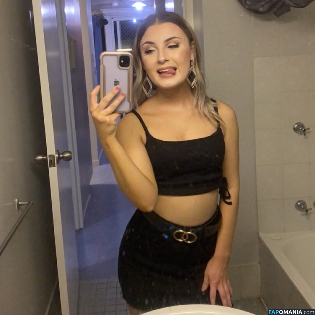 __julsssx / julsxxx Nu OnlyFans  Photo fuitée #7