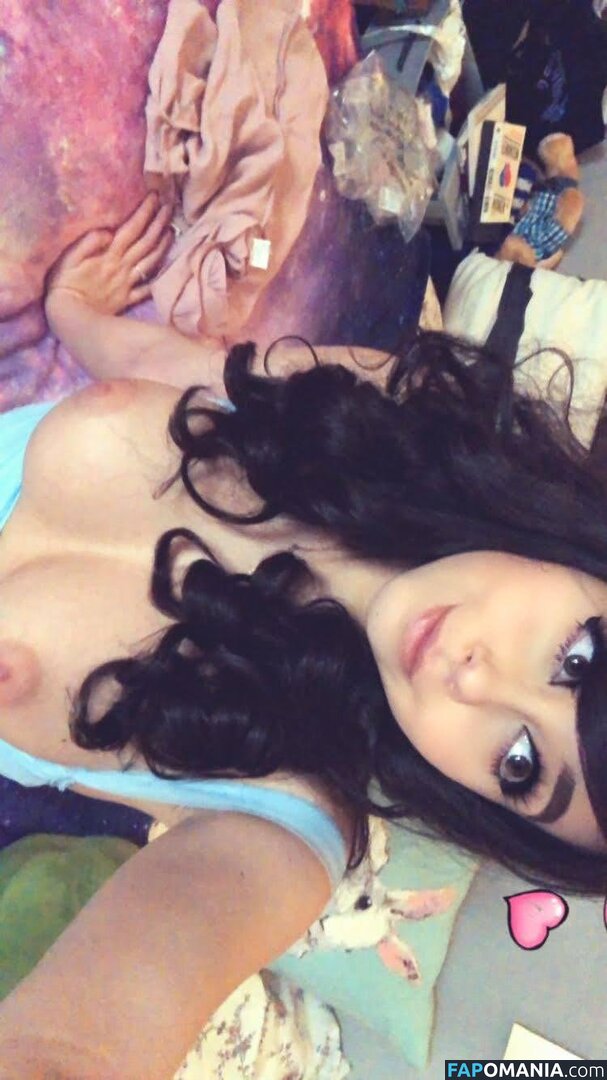 June Nicole Lapine / https: / shoe0nhead Nu OnlyFans  Photo fuitée #6
