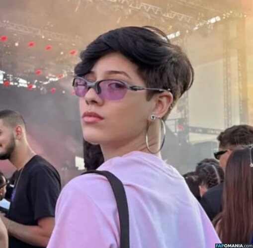 Juniza / juliananiiza Nu OnlyFans  Photo fuitée #3
