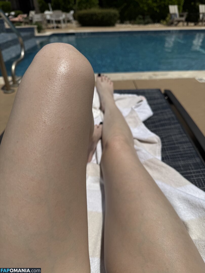 K8iee_ / https: / princesspotlady Nu OnlyFans  Photo fuitée #2
