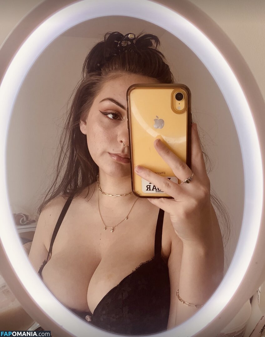 bbykaay11 / kaaayyyla Nu OnlyFans  Photo fuitée #10