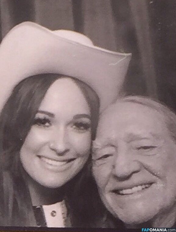 Kacey Musgraves / heavenlyyhazel / spaceykacey Nu OnlyFans  Photo fuitée #23