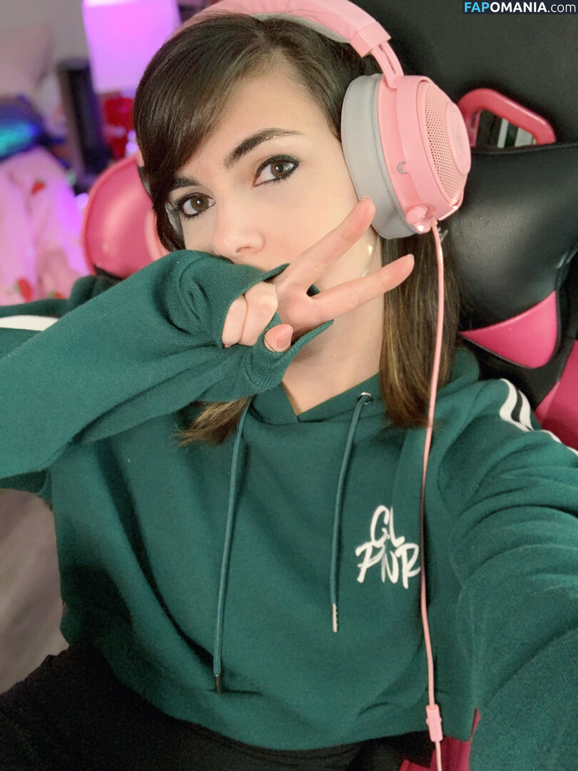 Kaitlin Witcher / KaitlinWitcher / piddleass Nu OnlyFans  Photo fuitée #163