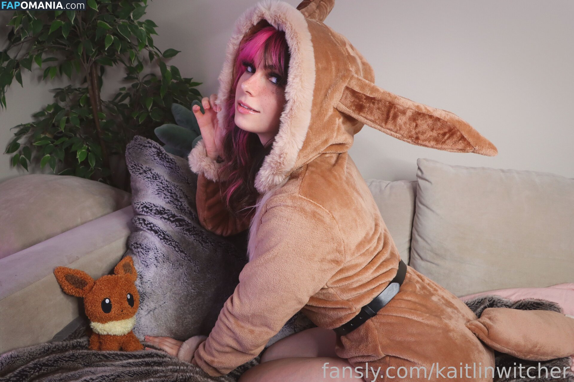Kaitlin Witcher / KaitlinWitcher / piddleass Nu OnlyFans  Photo fuitée #325