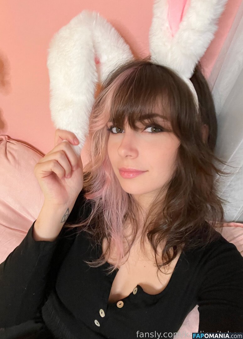 Kaitlin Witcher / KaitlinWitcher / piddleass Nu OnlyFans  Photo fuitée #335