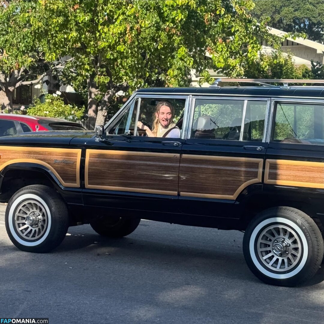 Kaitlyn Dever / KaitlynDever Nu OnlyFans  Photo fuitée #210