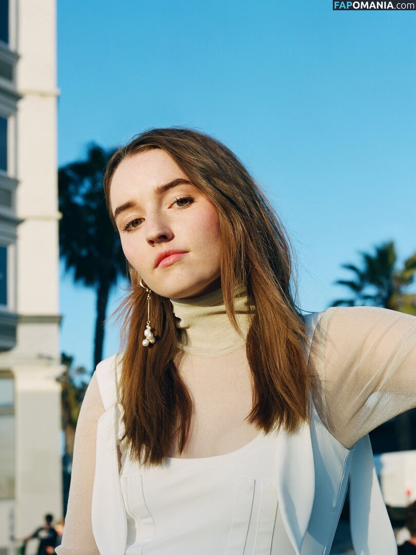 Kaitlyn Rochelle Dever / kaitlyn dever / kaitlyndever Nu OnlyFans  Photo fuitée #7