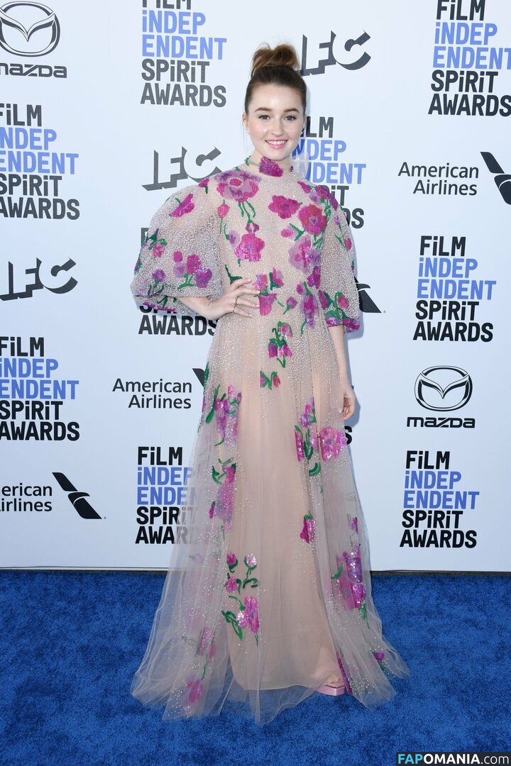Kaitlyn Rochelle Dever / kaitlyn dever / kaitlyndever Nu OnlyFans  Photo fuitée #25