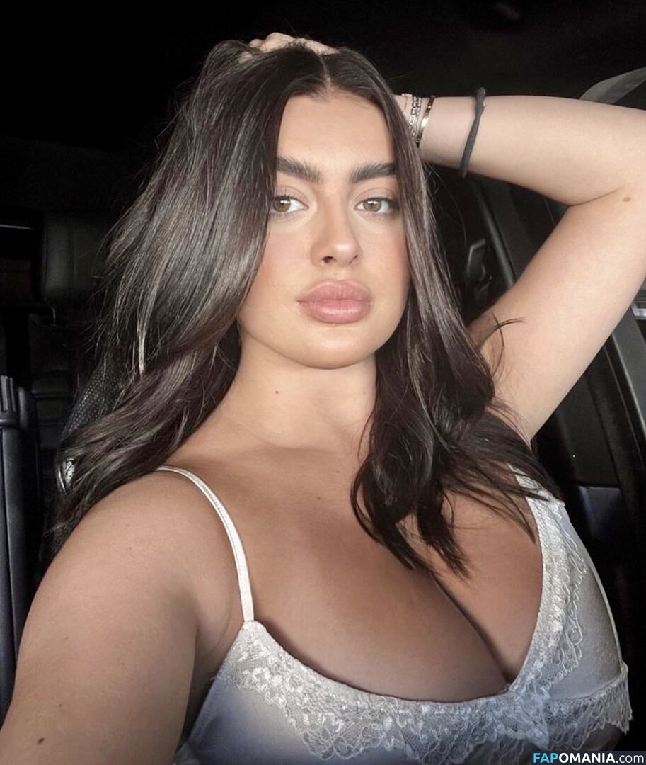 Kalani Hilliker / kalanihilliker Nu OnlyFans  Photo fuitée #10