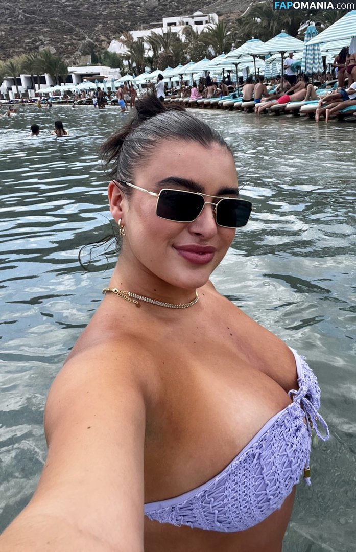 Kalani Hilliker / kalanihilliker Nu OnlyFans  Photo fuitée #21