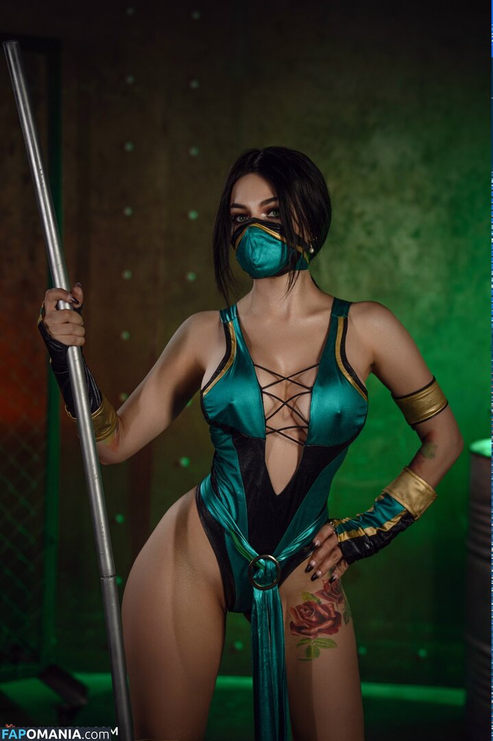 Christina Fink / Kalinka Fox / https: / kalinka.fox / kalinkafox Nu OnlyFans  Photo fuitée #657
