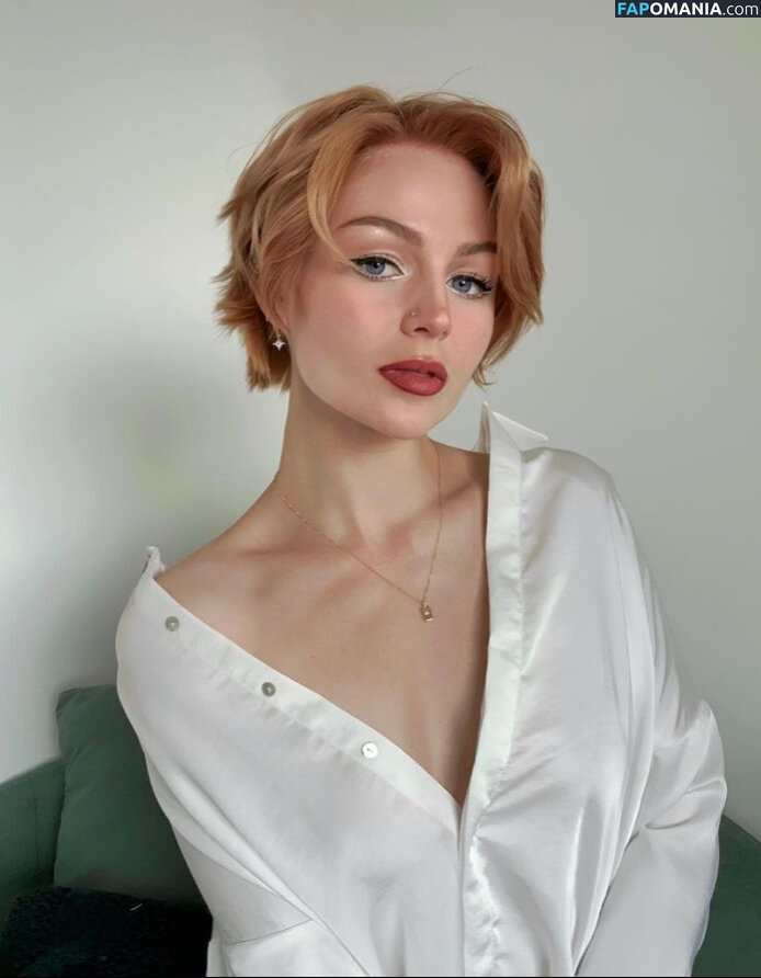 KallMeKris / kriscollins Nu OnlyFans  Photo fuitée #10