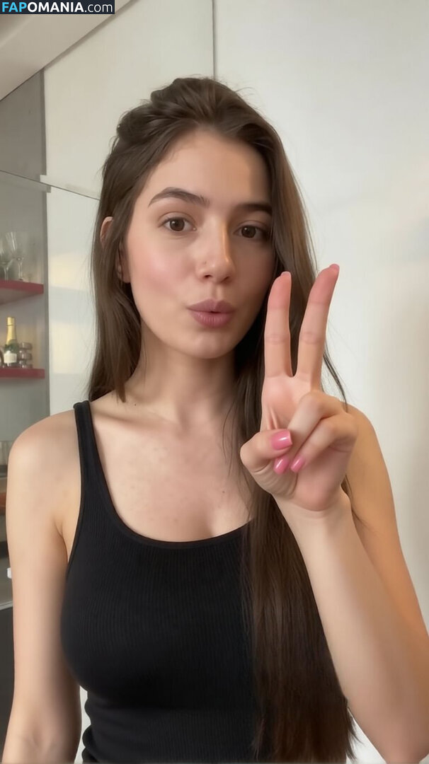 Kamille Velez / kamillevelez / kamilleveleztattoo / kamillevelezzz_ / kimvelezoficial Nu OnlyFans  Photo fuitée #16