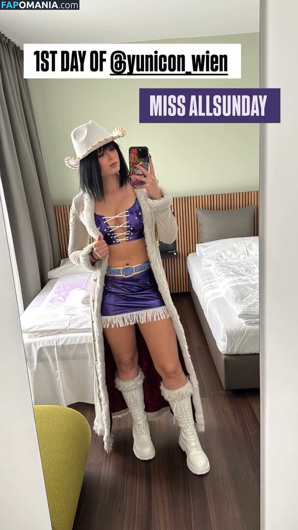 Kaminari Cosplay / kaminari_cosplay / kaminaricosplay Nu OnlyFans  Photo fuitée #11