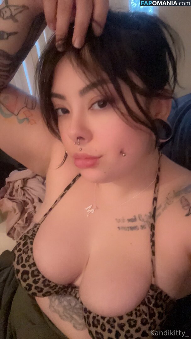 kandikitty_ Nu OnlyFans  Photo fuitée #1