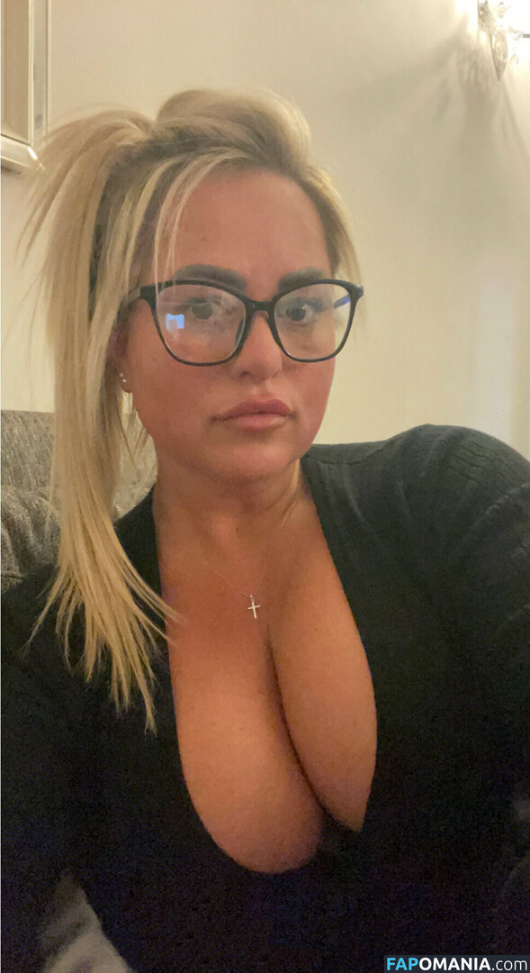 Karen Danczuk / karen_danczuk / karendanczuk Nu OnlyFans  Photo fuitée #6
