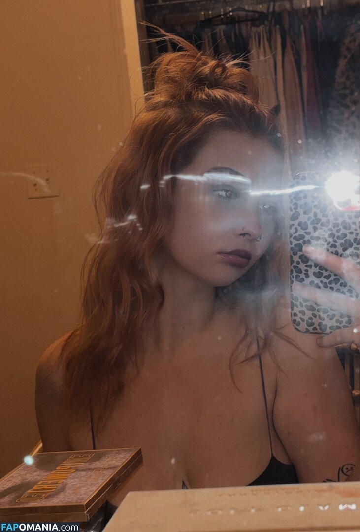Karen Nicole / kxrennicole Nu OnlyFans  Photo fuitée #5
