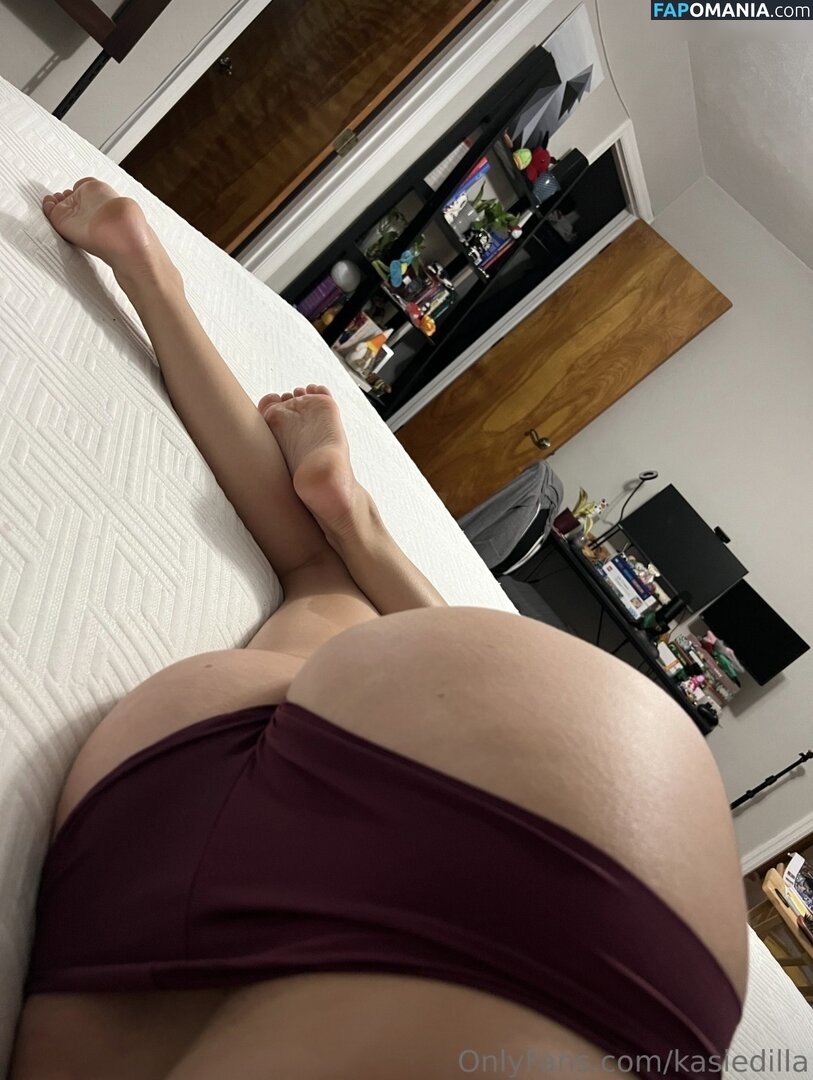  / Casey / Kasiedilla / Kasthedilla / dillahasmorefun / https: / kasiedilla.ttv Nu OnlyFans  Photo fuitée #521