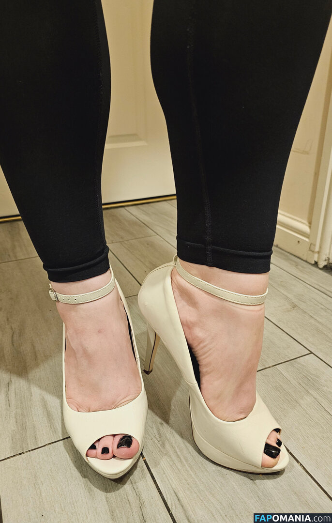 Kate's Feet / kates_feet Nu OnlyFans  Photo fuitée #1