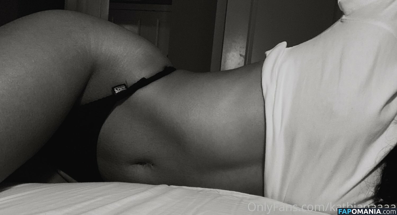 kathiana / katyaaaaa / katyaaaaaa Nu OnlyFans  Photo fuitée #16
