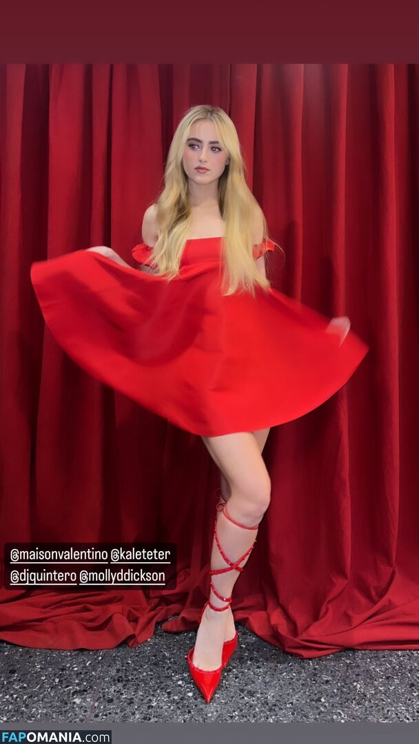 Kathryn Newton / kathrynnewton Nu OnlyFans  Photo fuitée #17