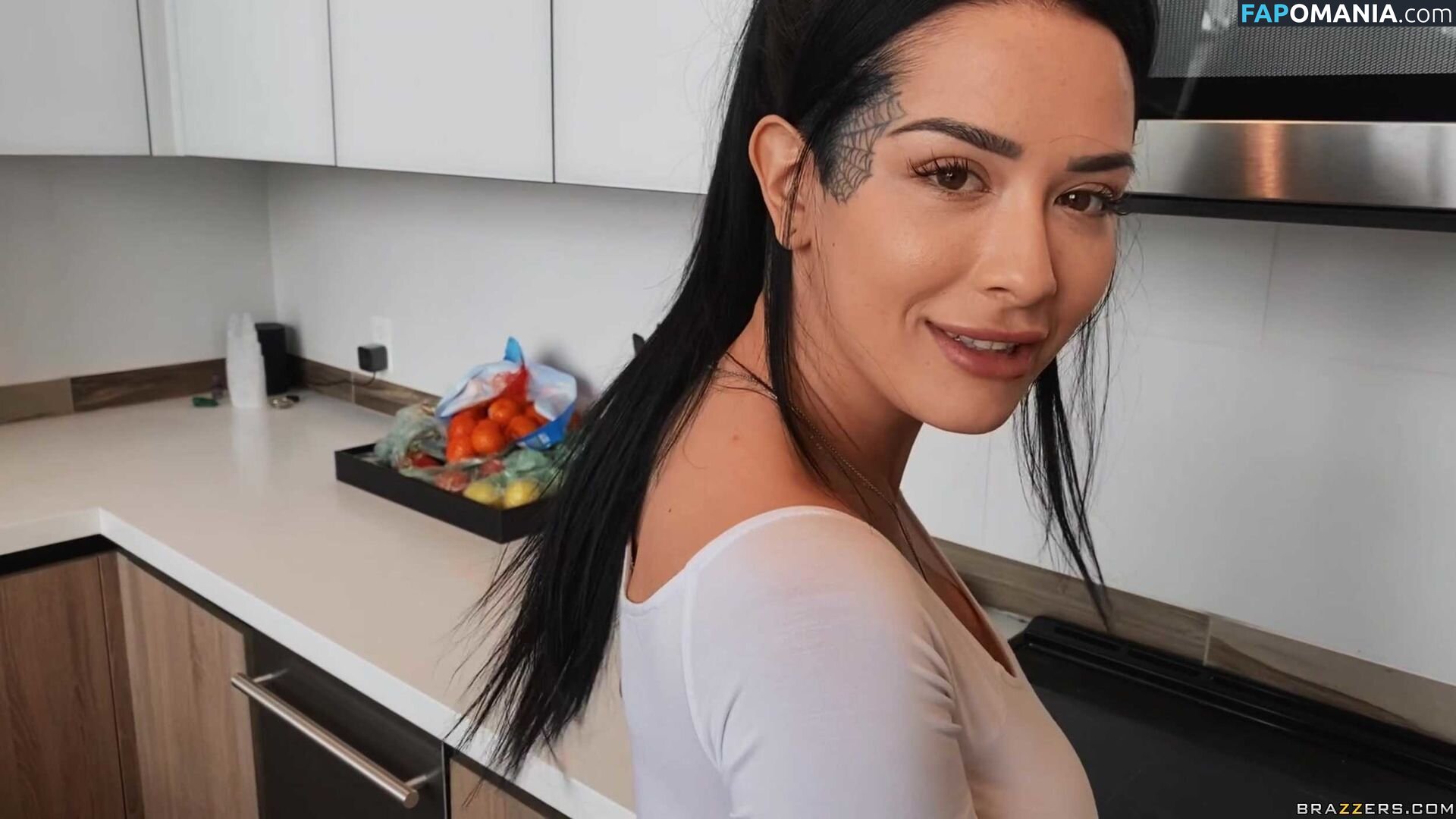 Katrina Jade / katrinajade / kj_fetishmodel / officialkatrina__jade__ Nu OnlyFans  Photo fuitée #887