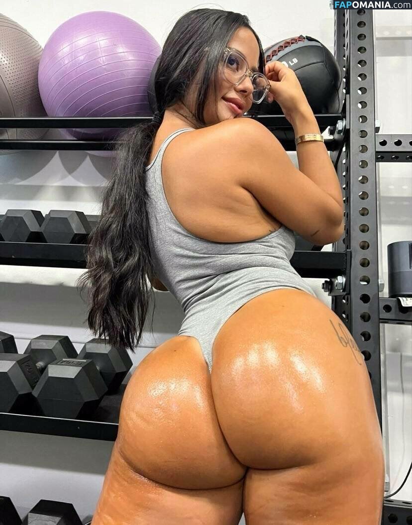 Katya Elise Henry / katyaelisehenry / katyaelisehenrysworld Nu OnlyFans  Photo fuitée #977