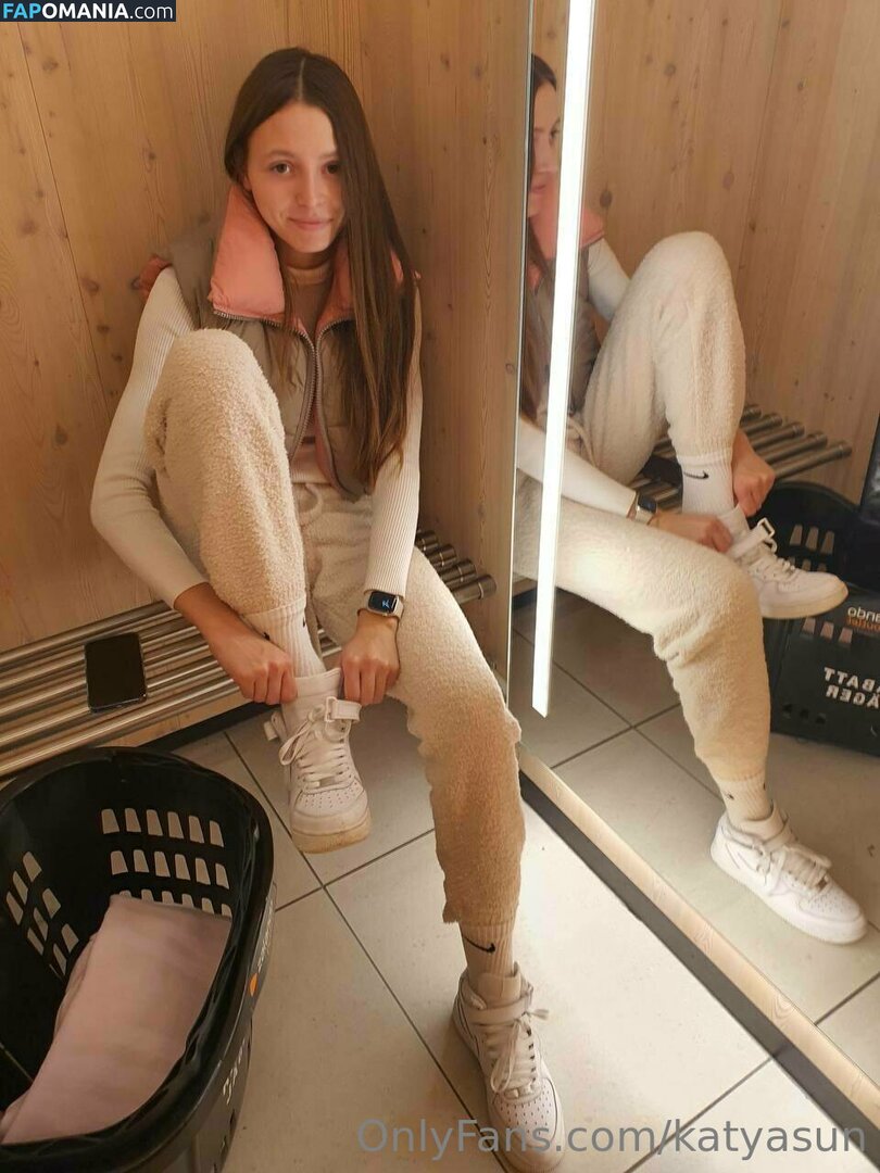 katya.sun / katyasun Nu OnlyFans  Photo fuitée #67