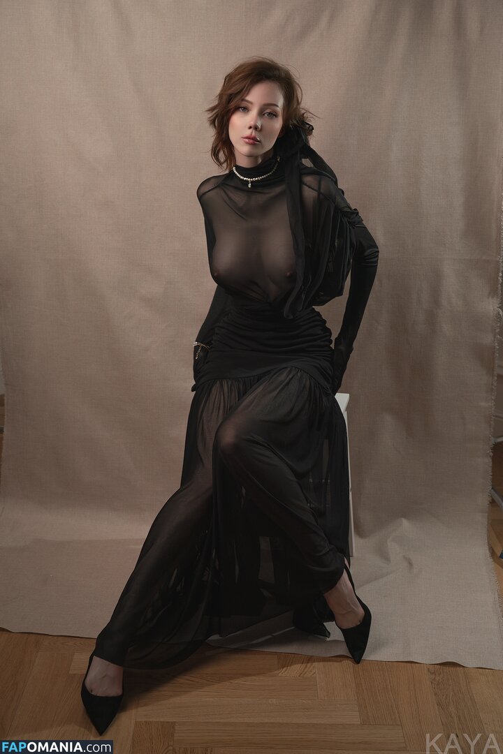 Kaya Nilson / KayaNilson / coconut_kaya_nilson / kaya_nilson Nu OnlyFans  Photo fuitée #977